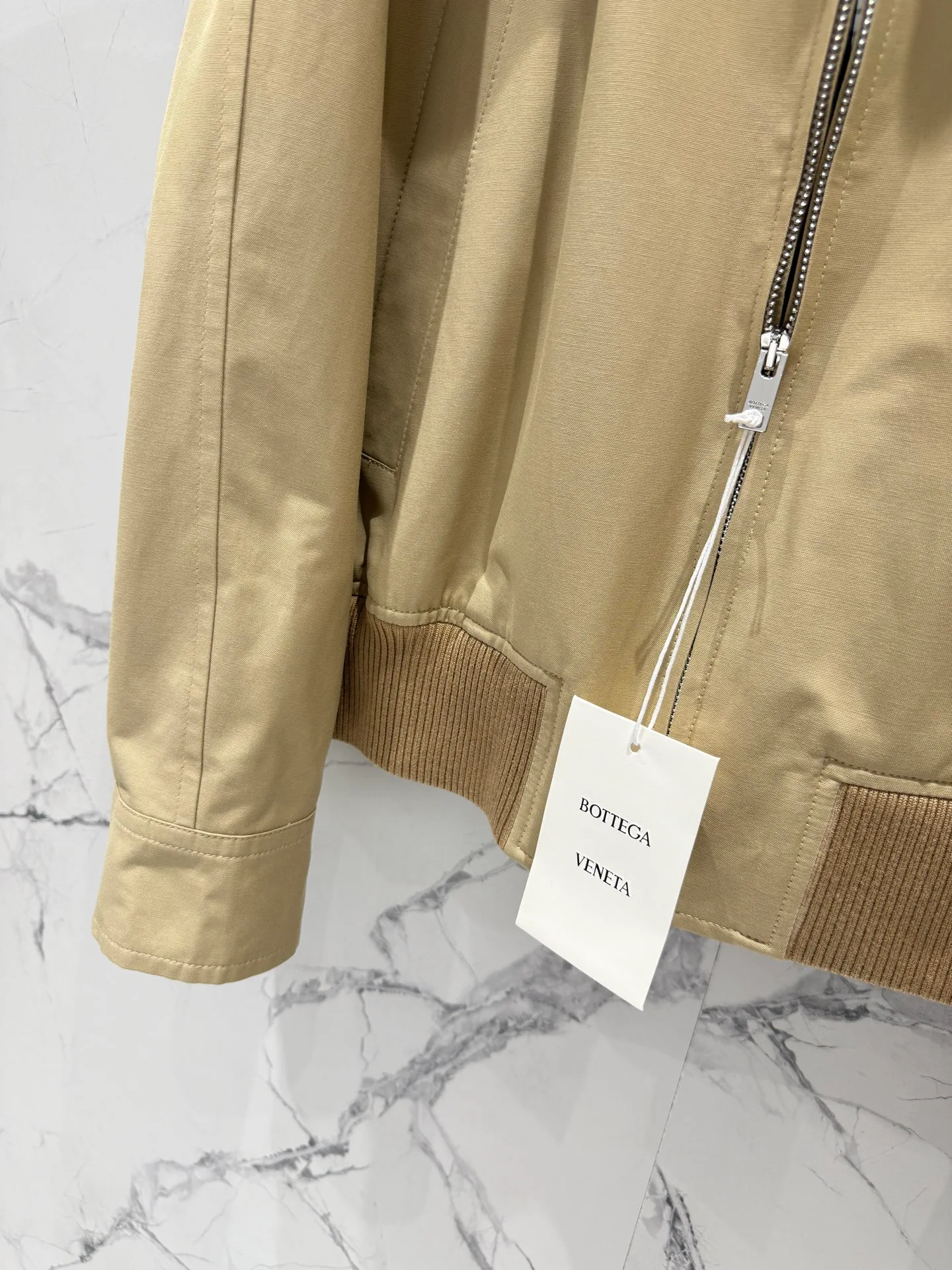 Кожаные Куртки И Дублёнки Женские Bottega Veneta 9976549