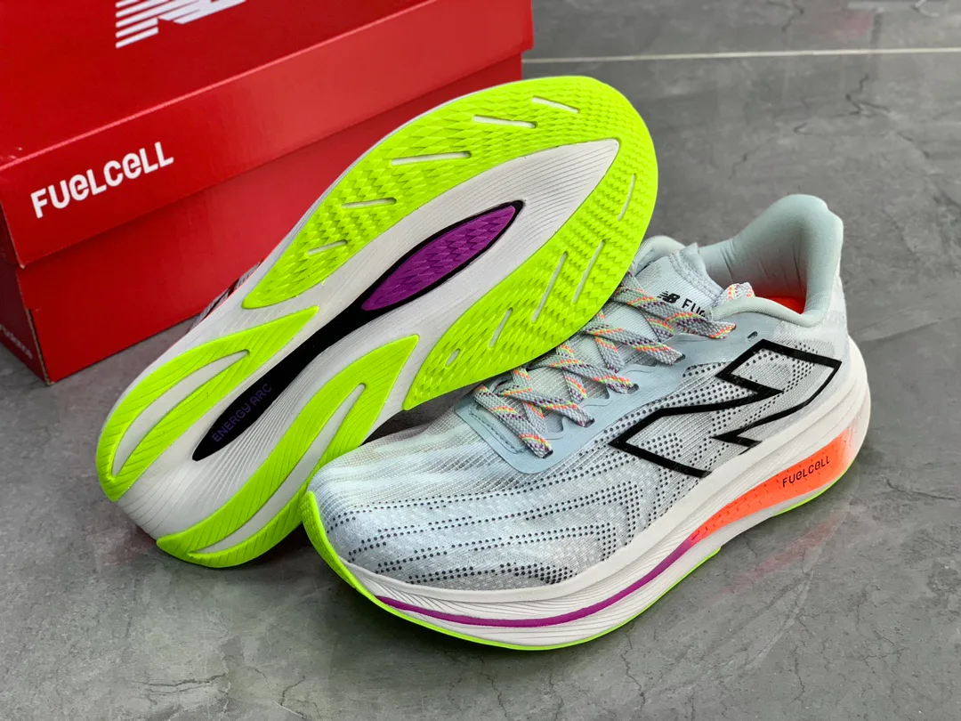 Кроссовки Женские New Balance 12800324