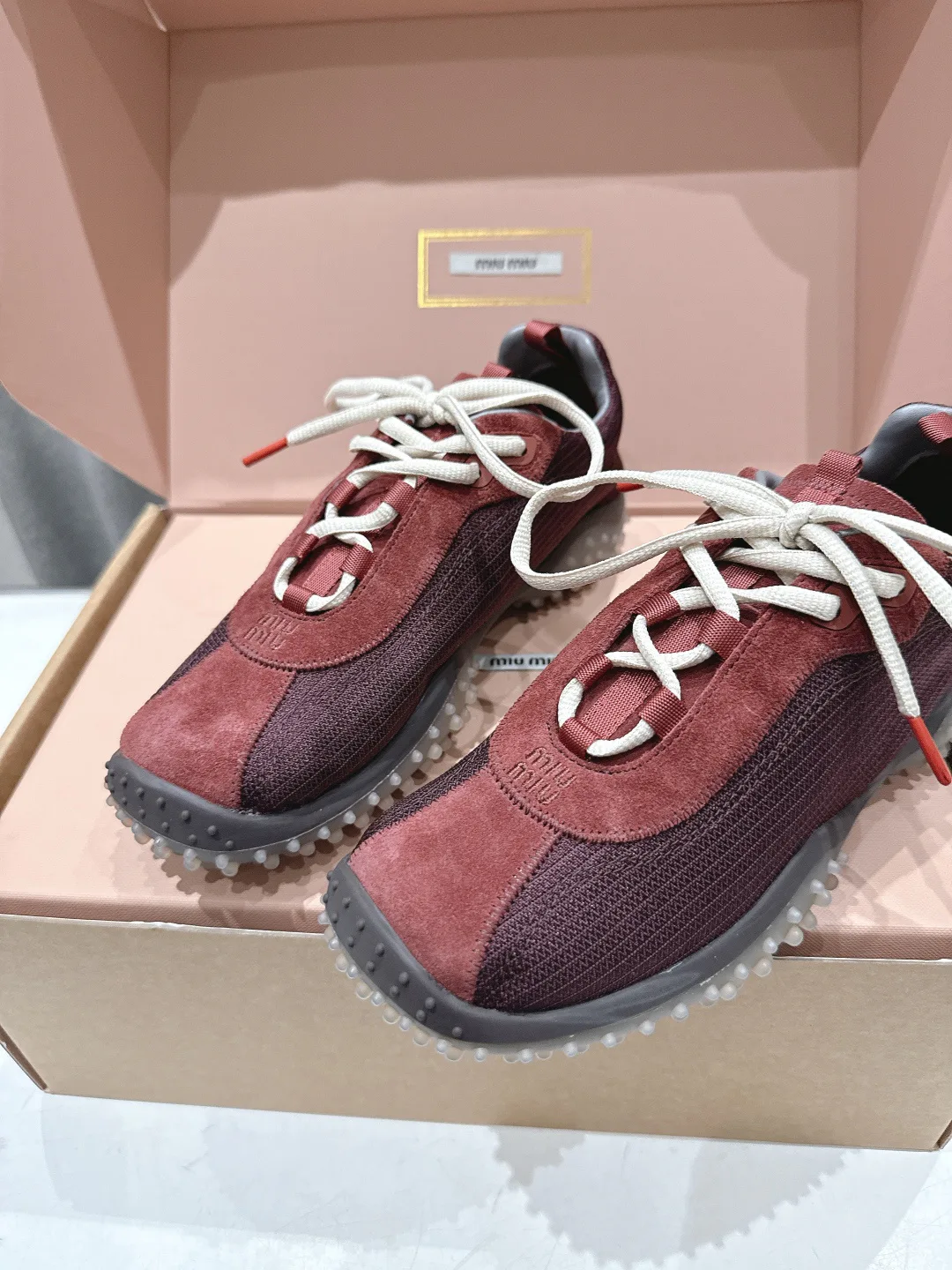 Кроссовки Женские Miu Miu 17057028