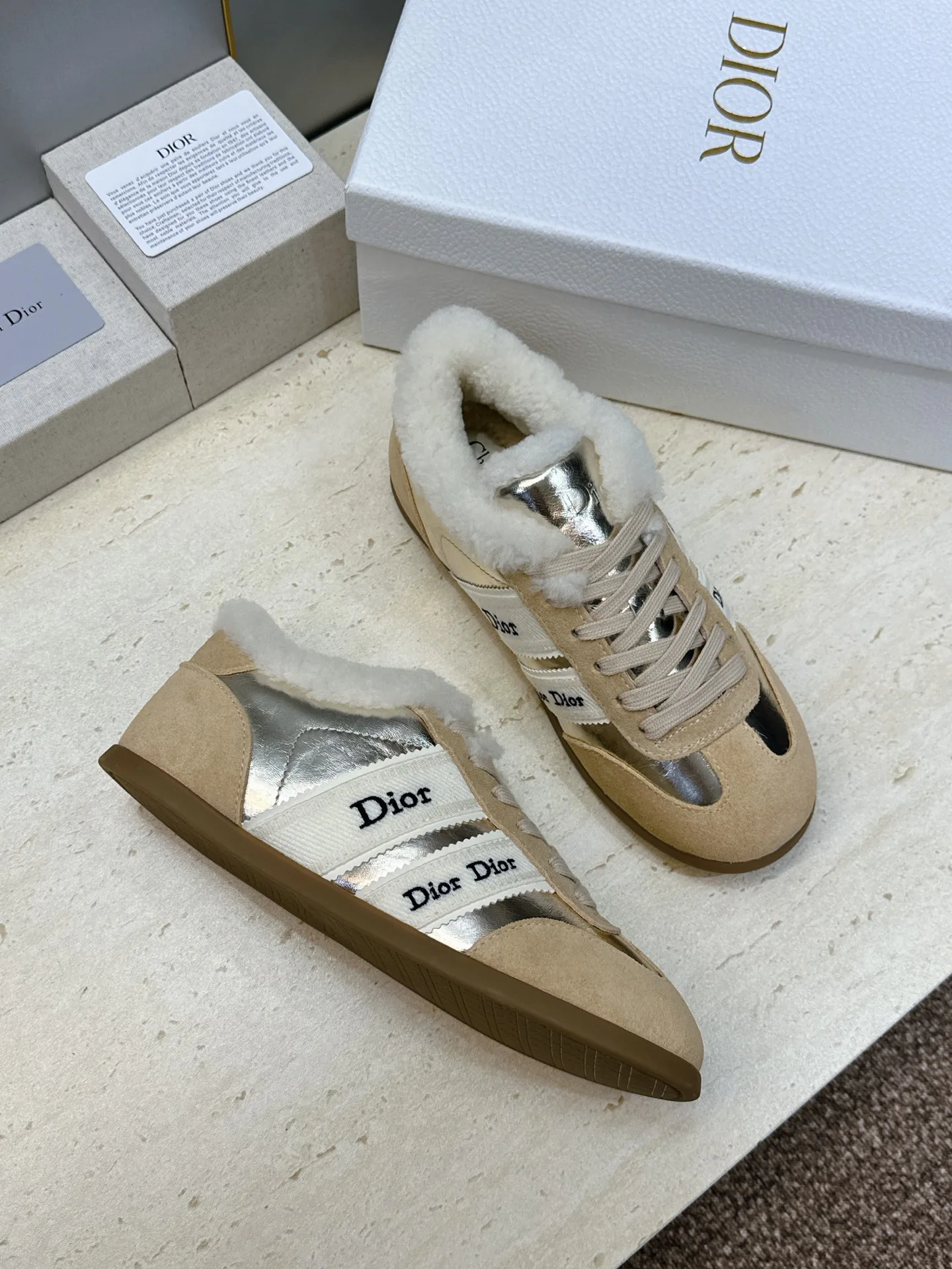 Кроссовки Женские Christian Dior 18247828