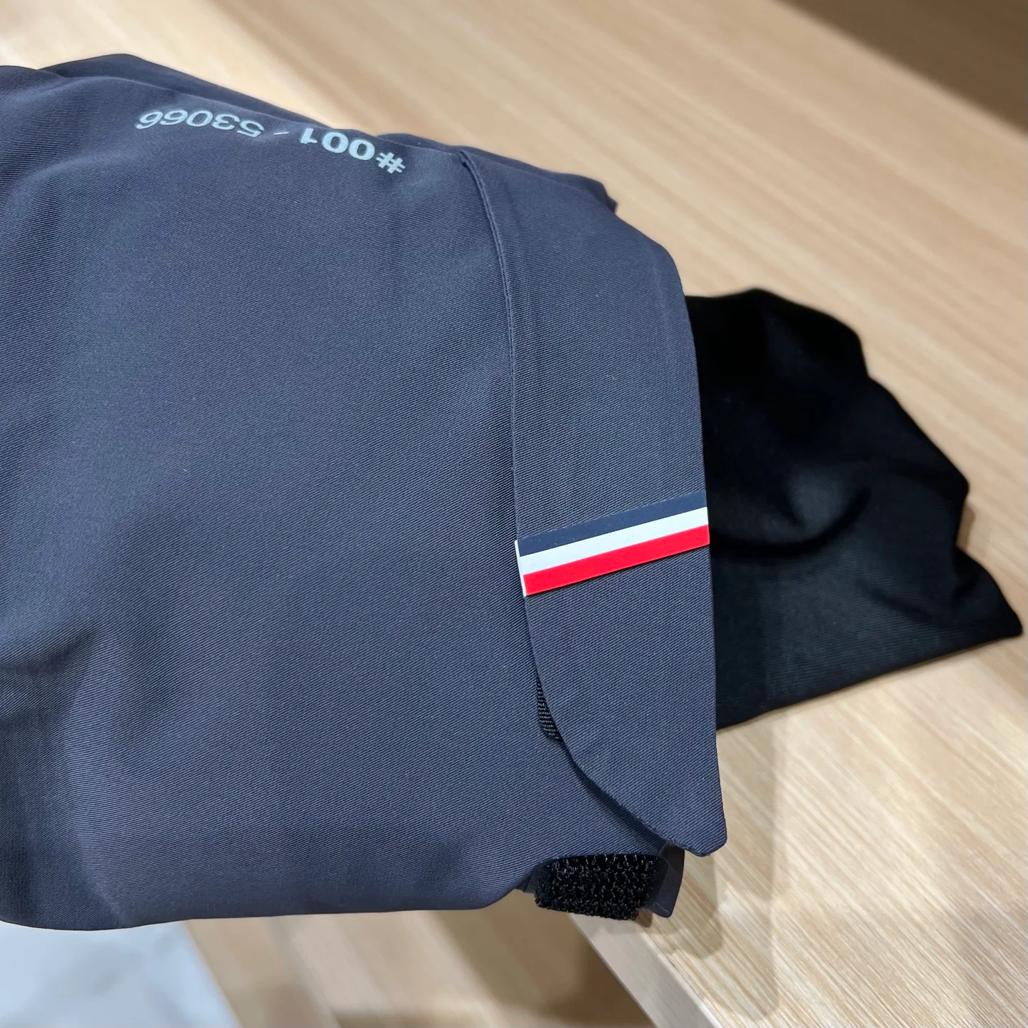 Куртки И Пуховики Женские Moncler 18723667