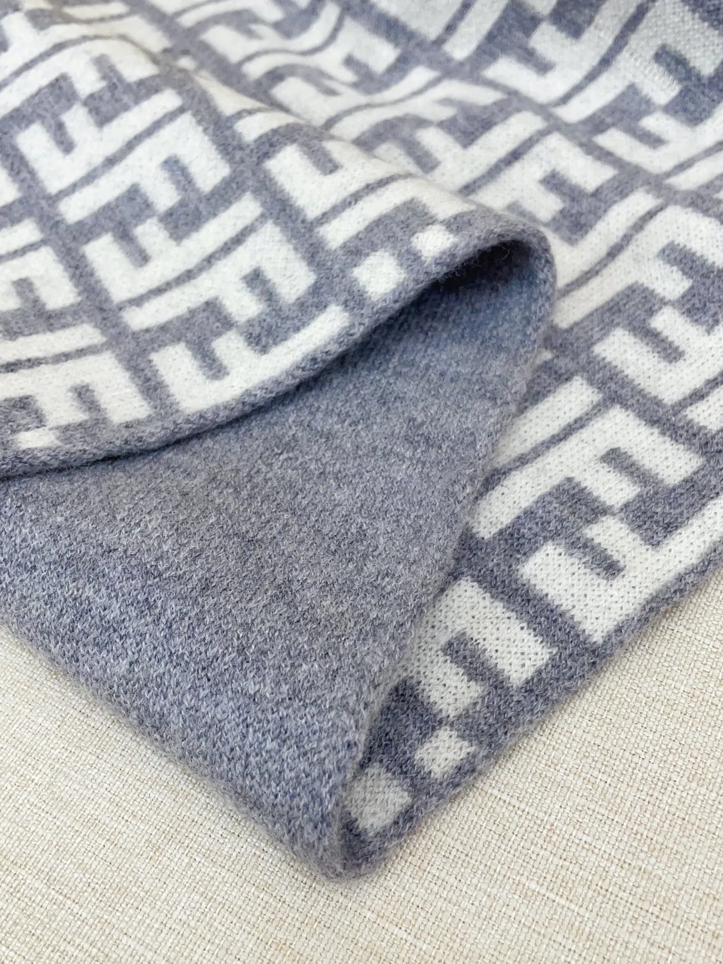 Шарфы Fendi 966242