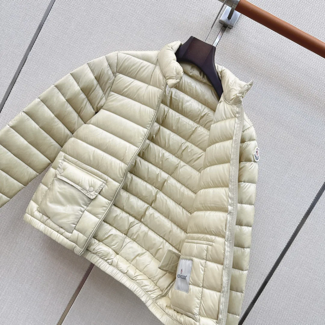 Куртки И Пуховики Женские Moncler 18094490