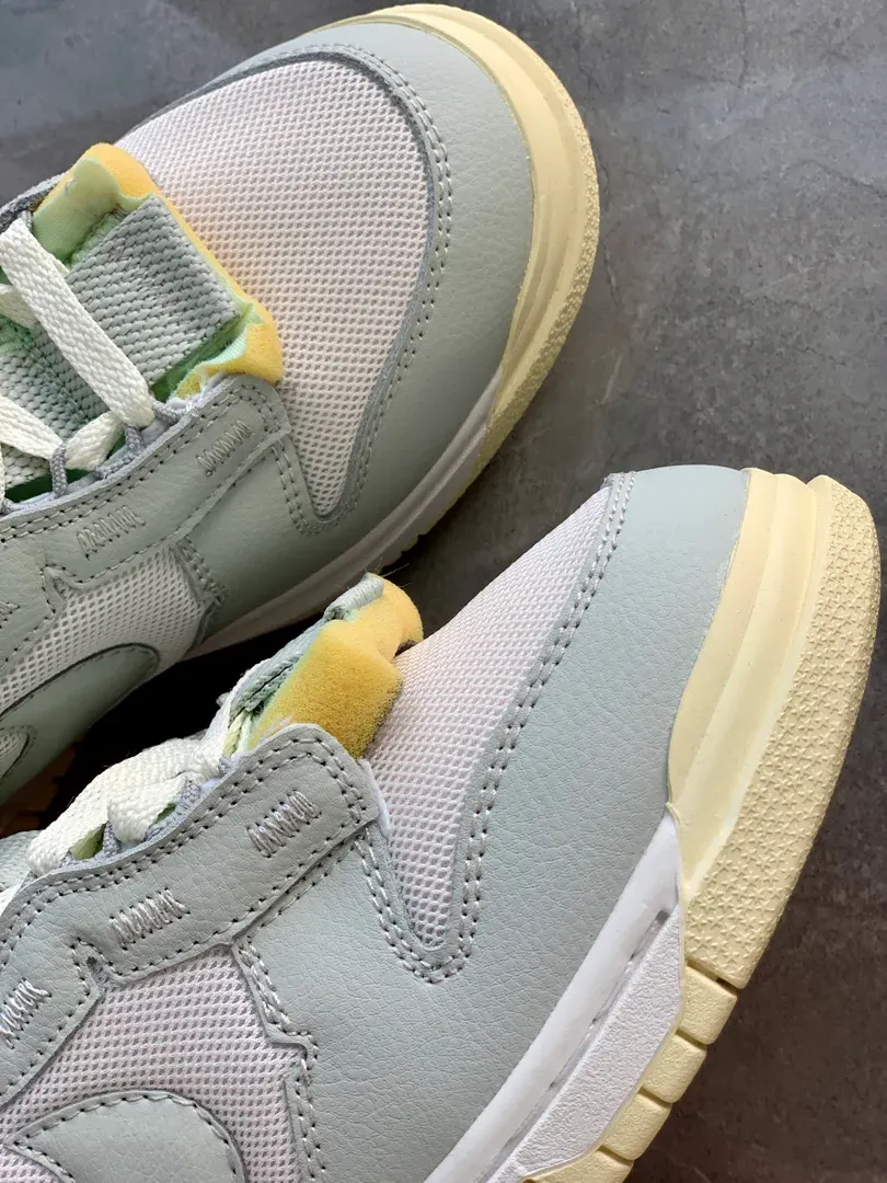 Кроссовки Женские Nike 230442