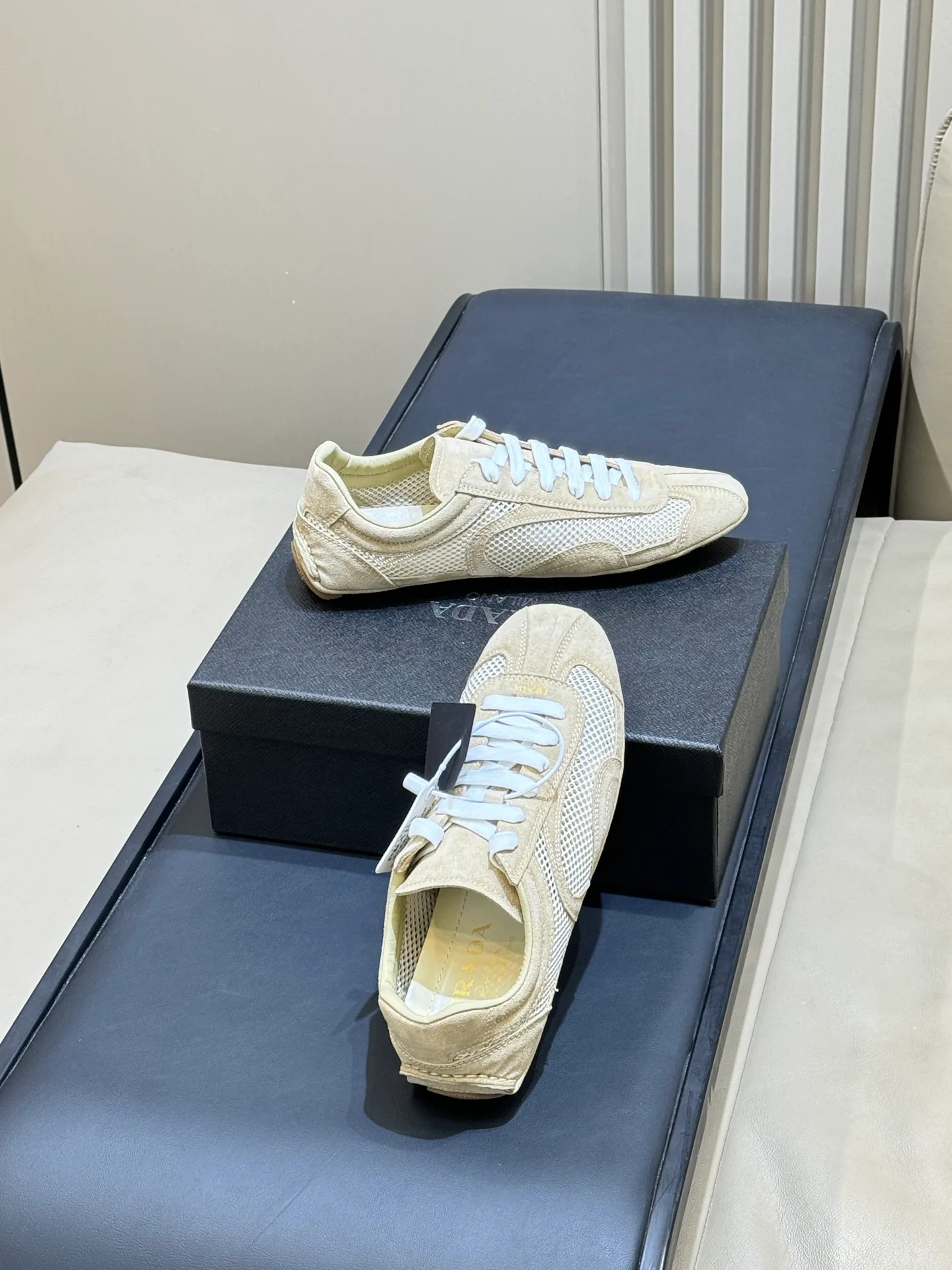 Кроссовки Женские Prada 11258581