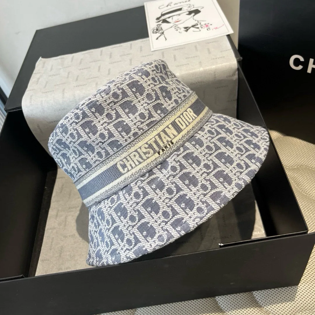 Головные Уборы Christian Dior 91033