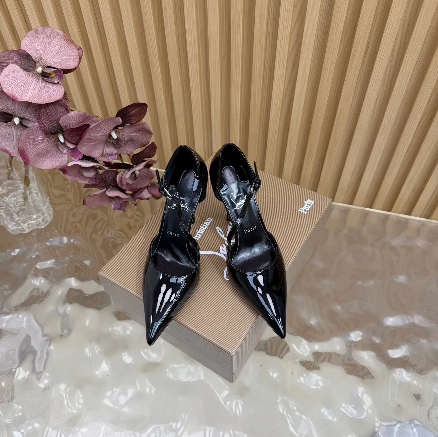 Туфли Женские Christian Louboutin 232627