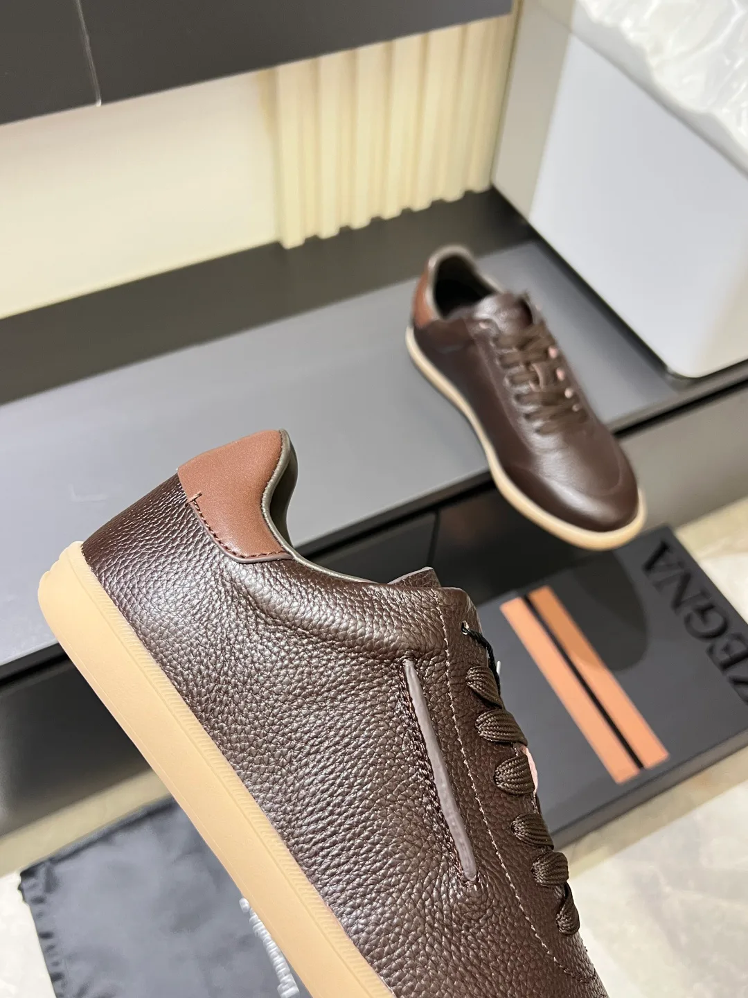 Кроссовки Женские Zegna 18514876