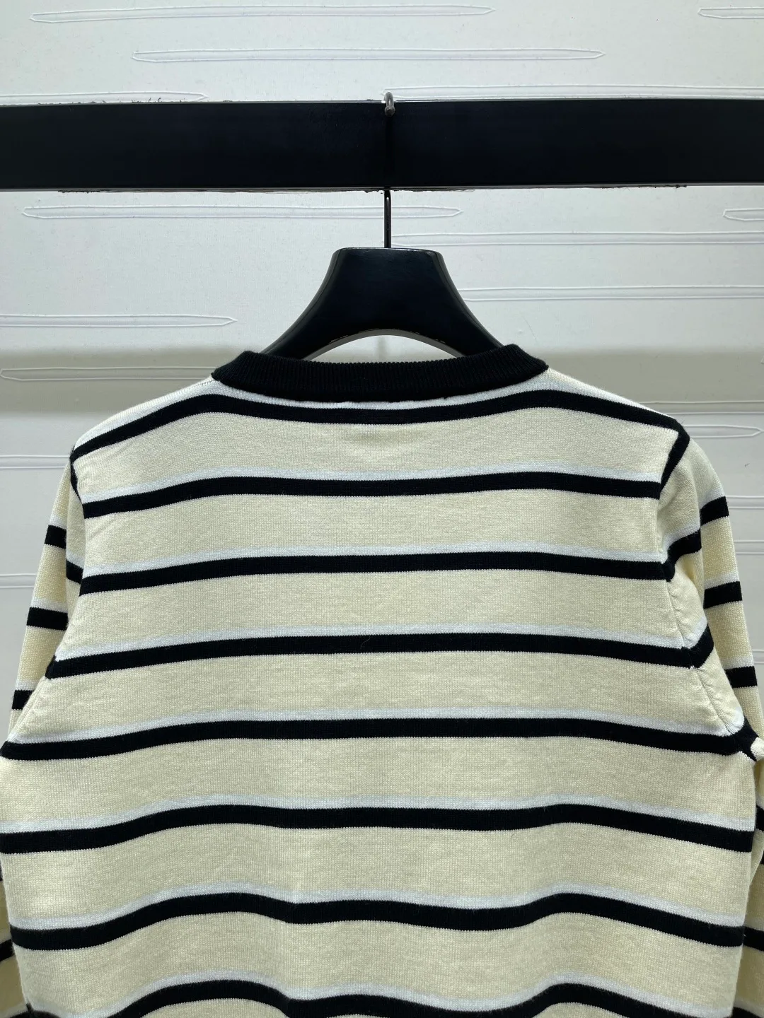 Джемперы И Свитеры Женские Chanel 18038492