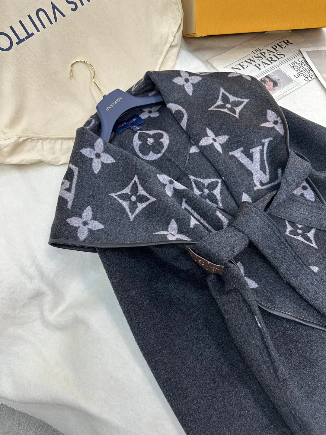 Пальто Женские Louis Vuitton 3532936