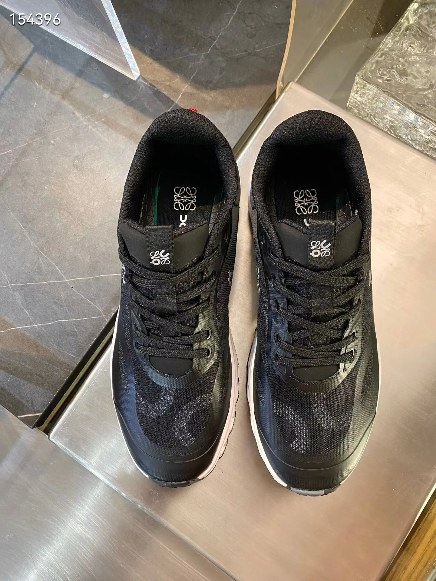 Кроссовки Женские Loewe 110598