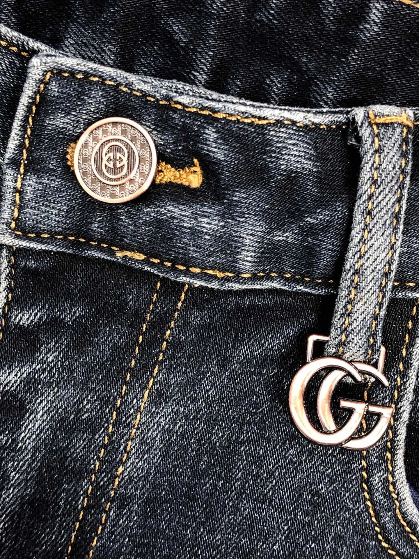Джинсы Женские Gucci 10186904