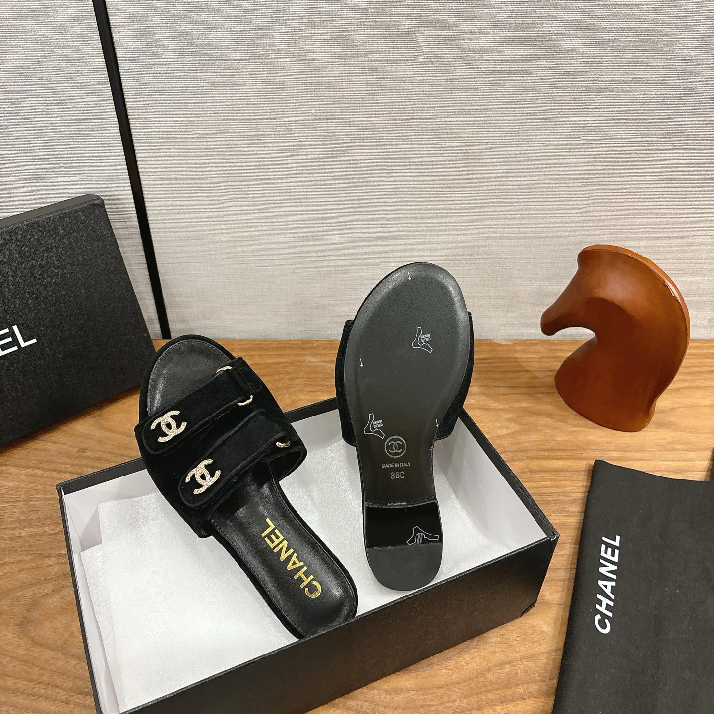Сандалии Женские Chanel 10644587