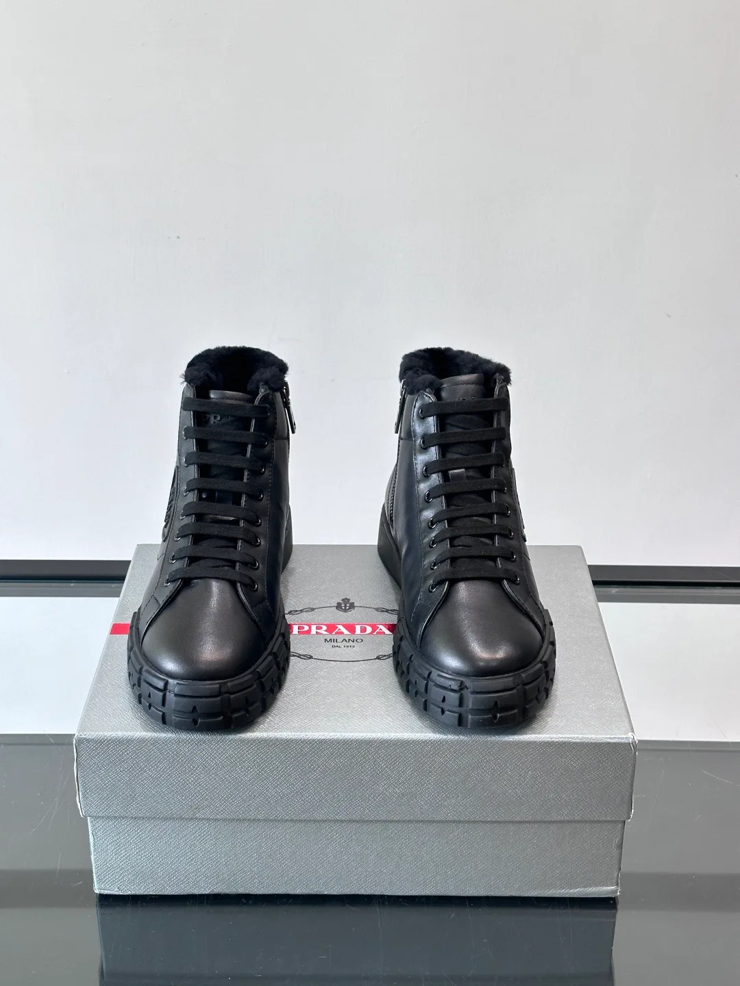 Ботинки Мужские Prada 268158