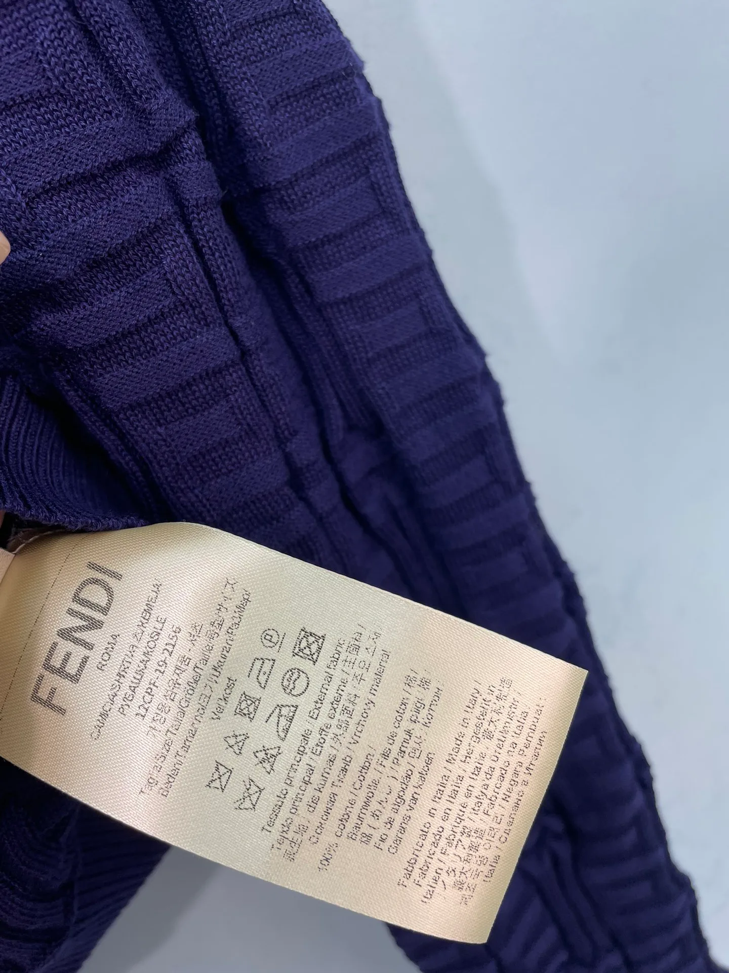Джемперы И Свитеры Женские Fendi 17882458