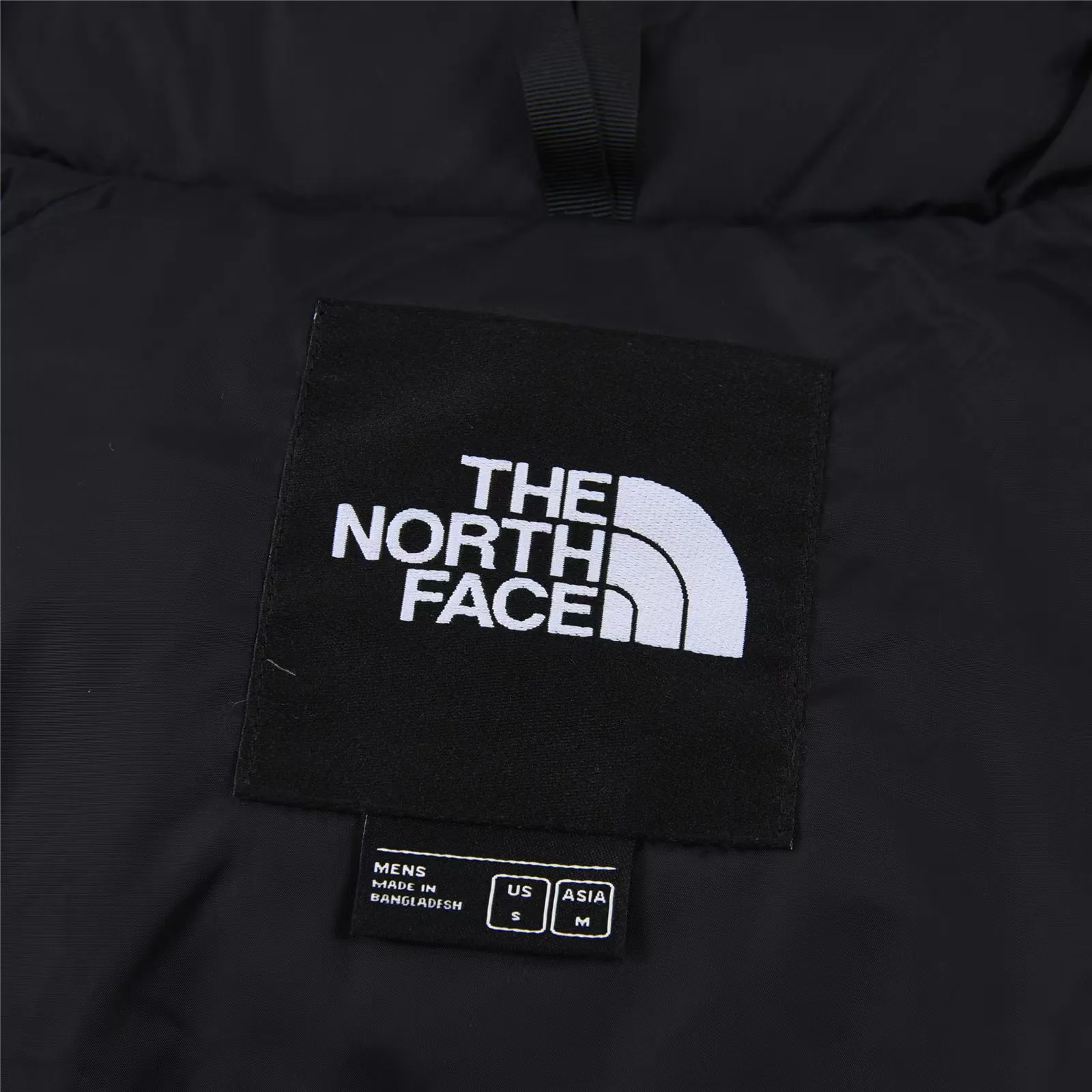 Жилеты Женские The North Face 19296967