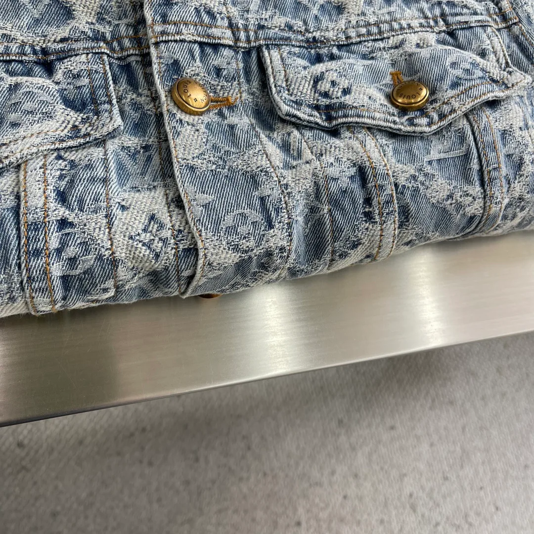 Куртки И Пуховики Мужские Louis Vuitton 10895522