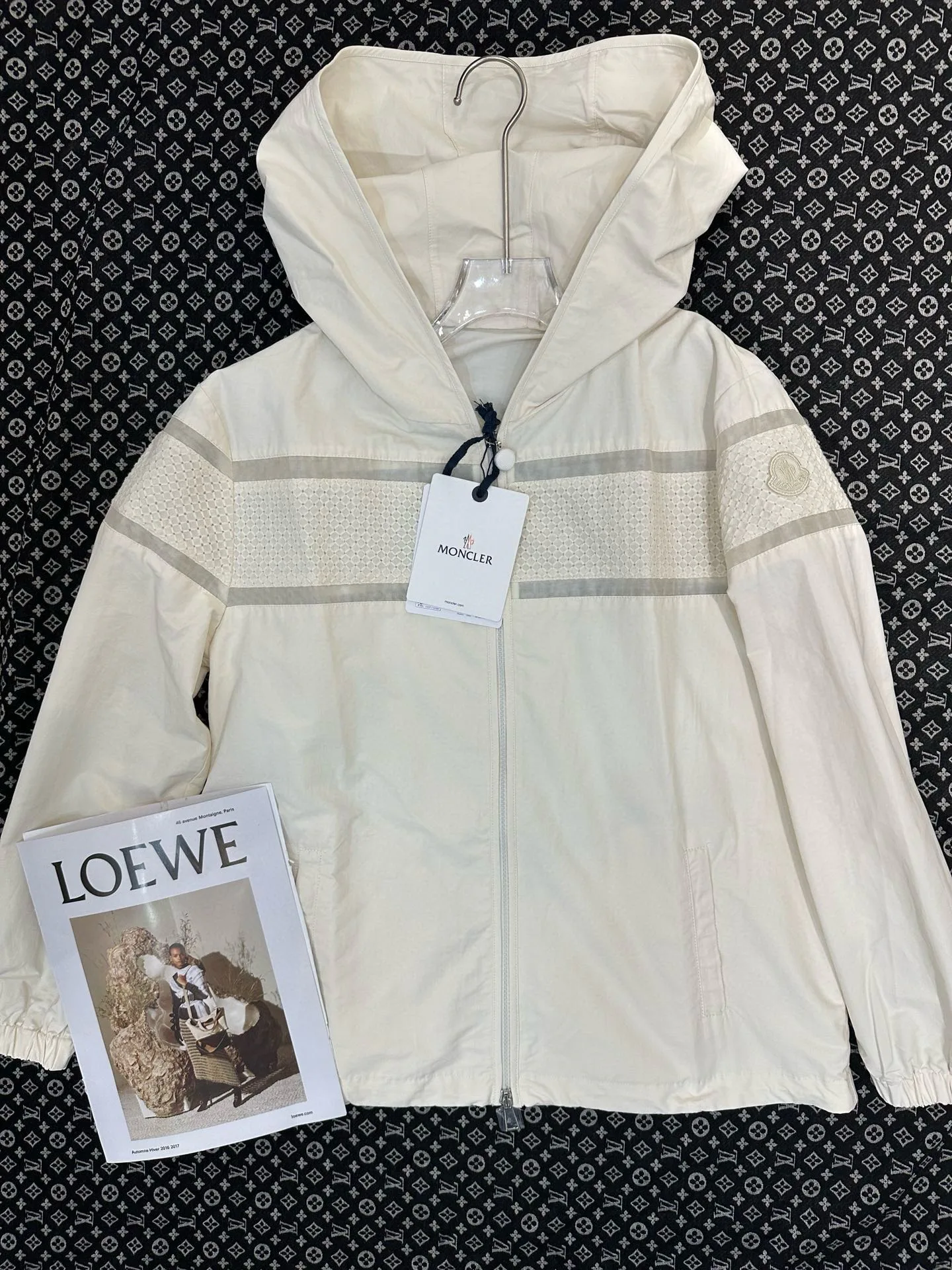 Куртки И Пуховики Женские Moncler 11505878