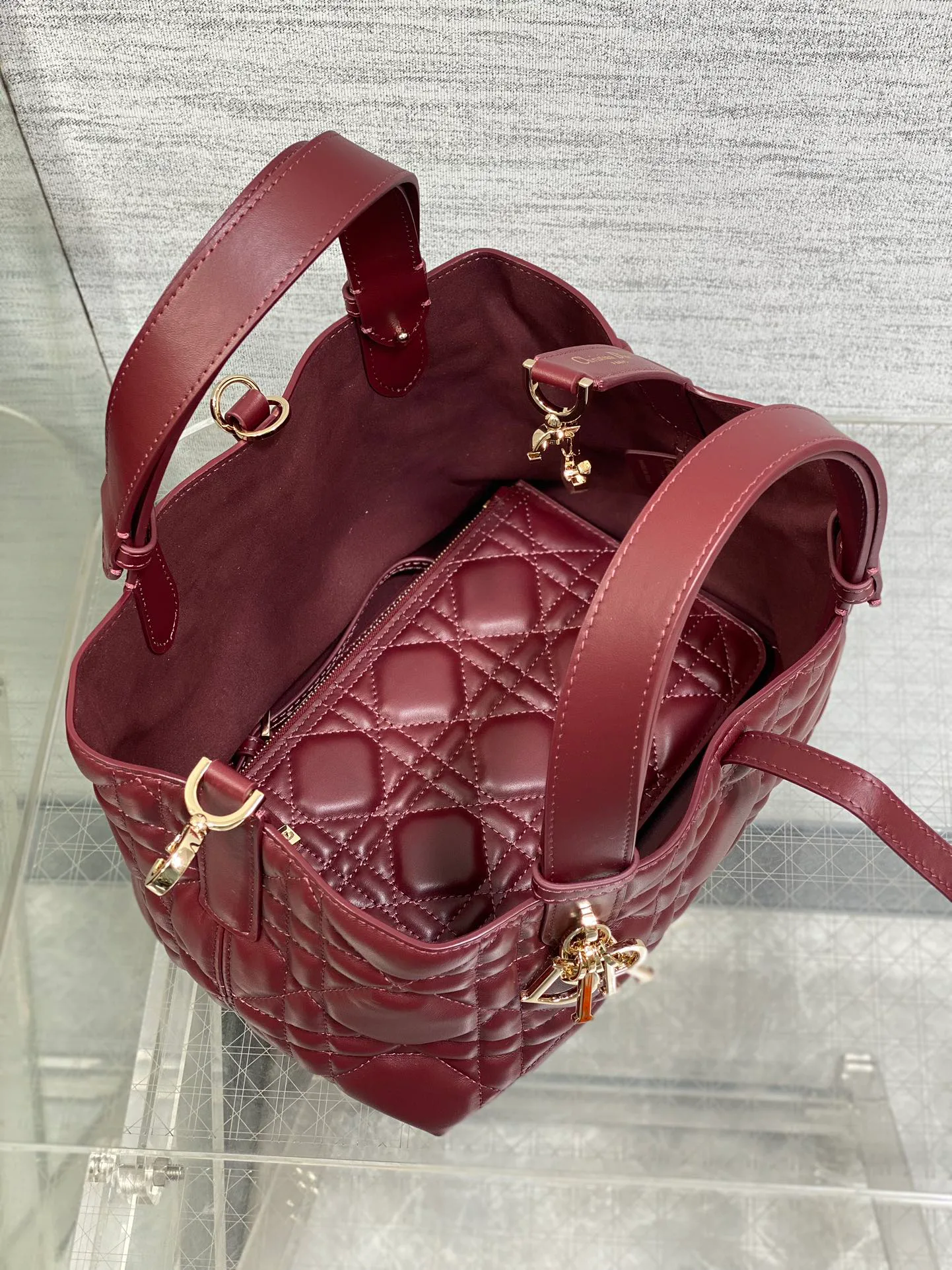 Классические Сумки Женские Christian Dior 11562696