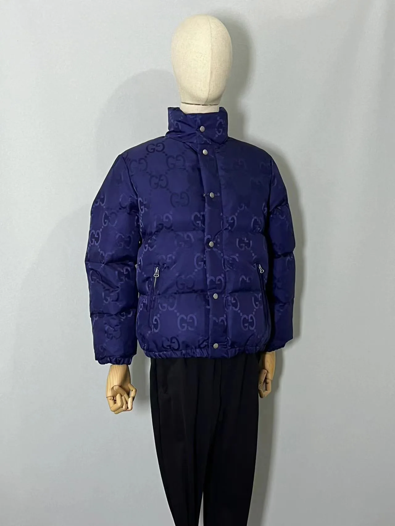 Куртки И Пуховики Женские Gucci 481090