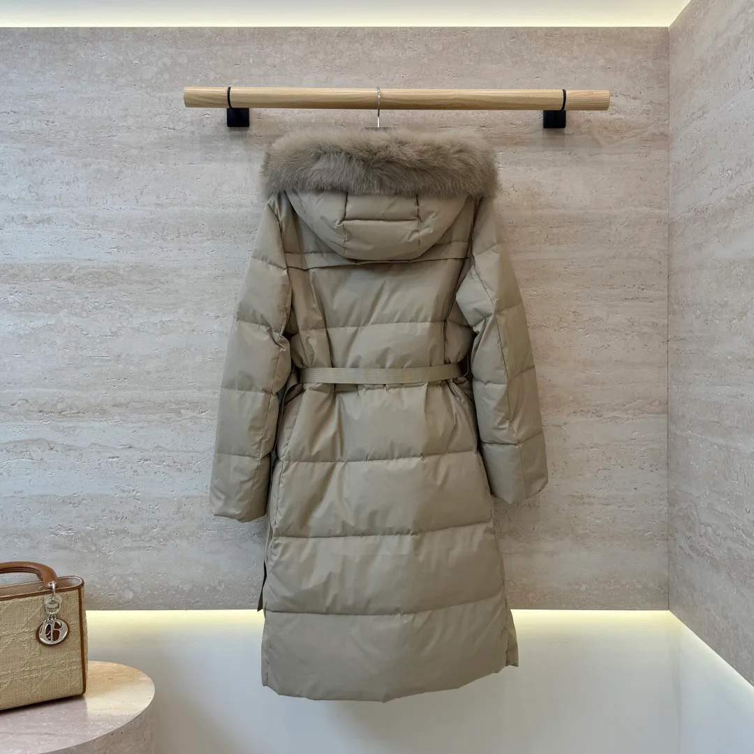 Куртки И Пуховики Женские Prada 18639878