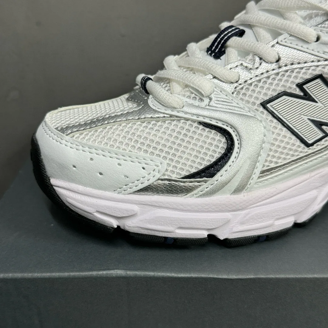 Кроссовки Женские New Balance 17917131