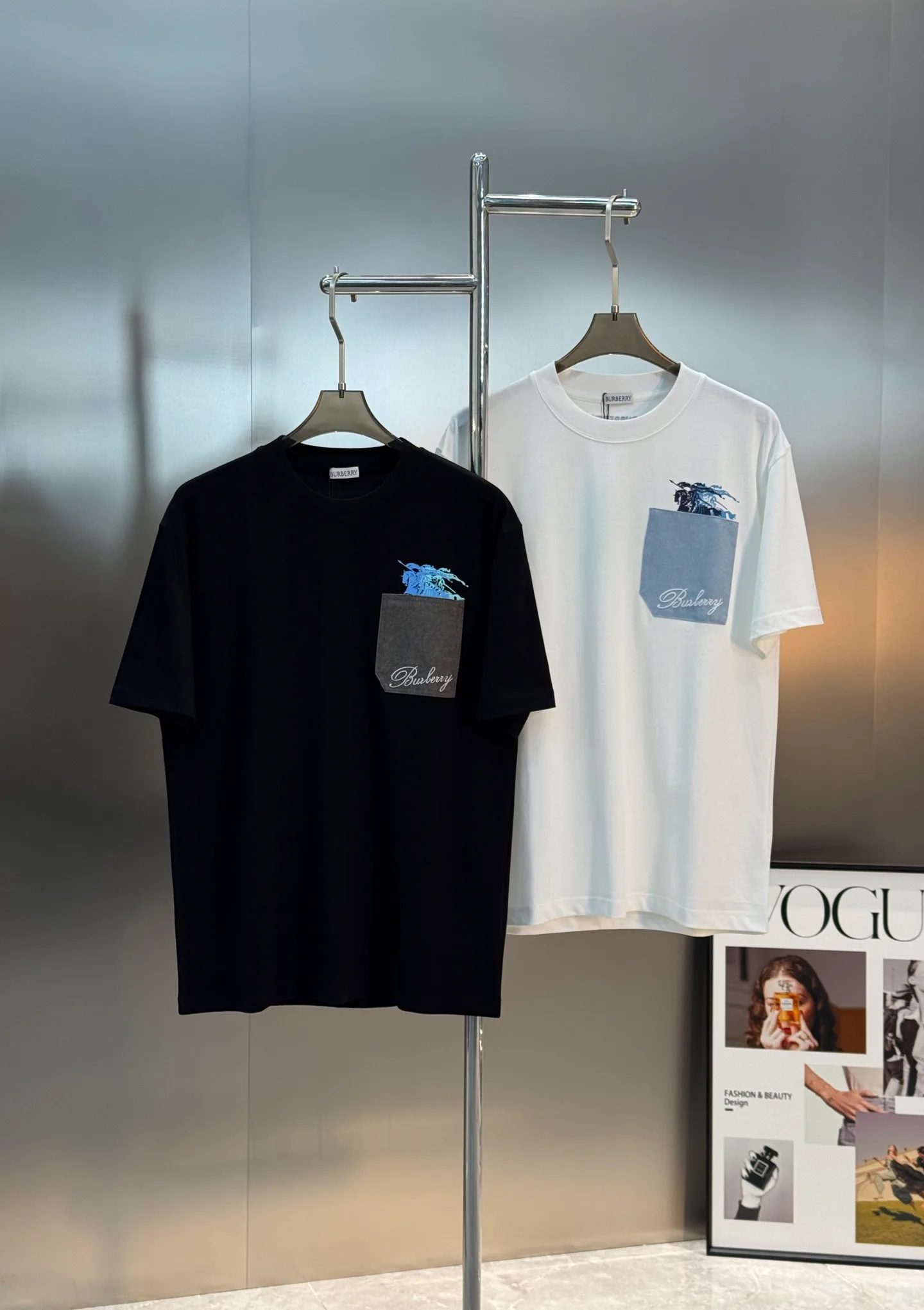 Футболки Женские Burberry 12702012