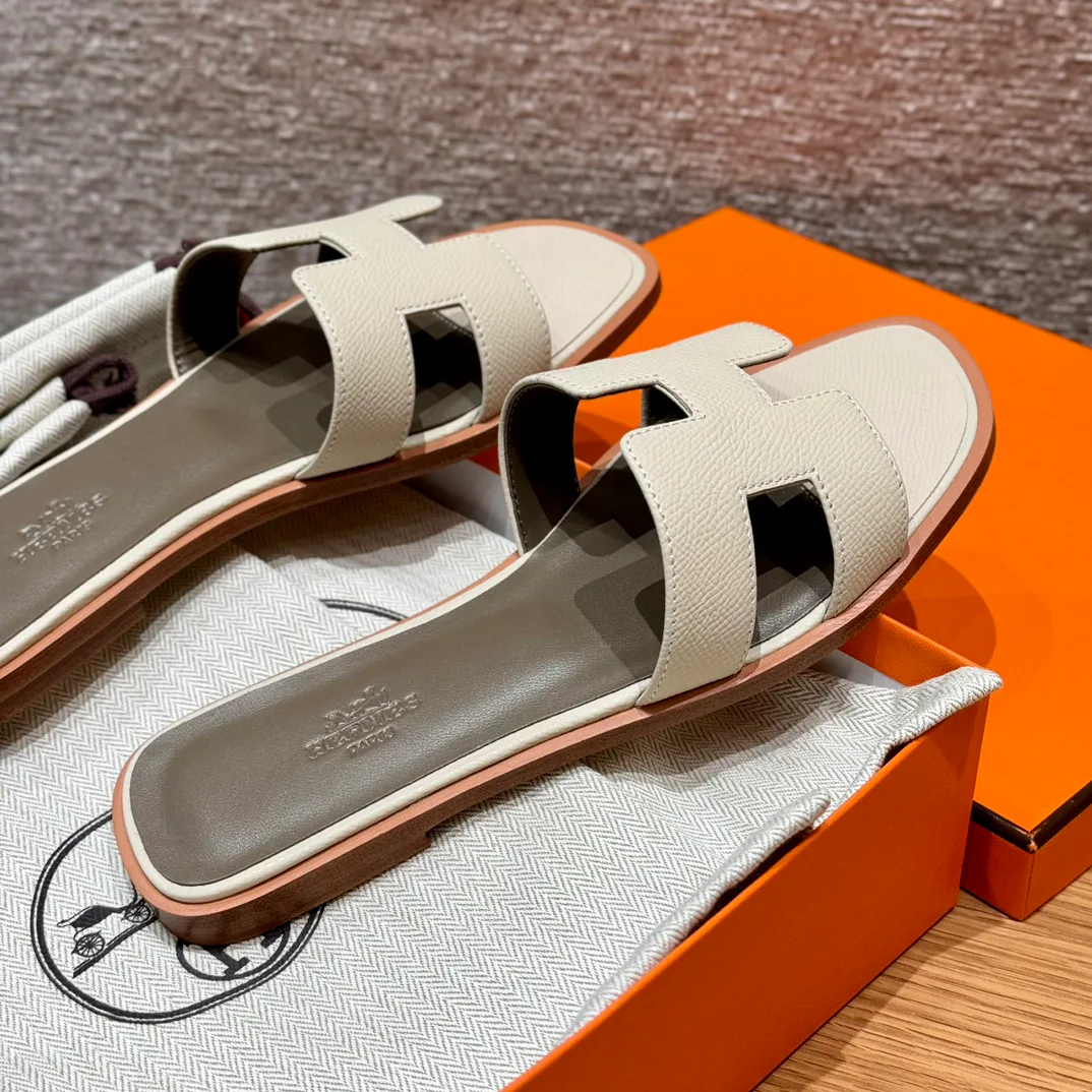 Шлепанцы Женские Hermes 2246231