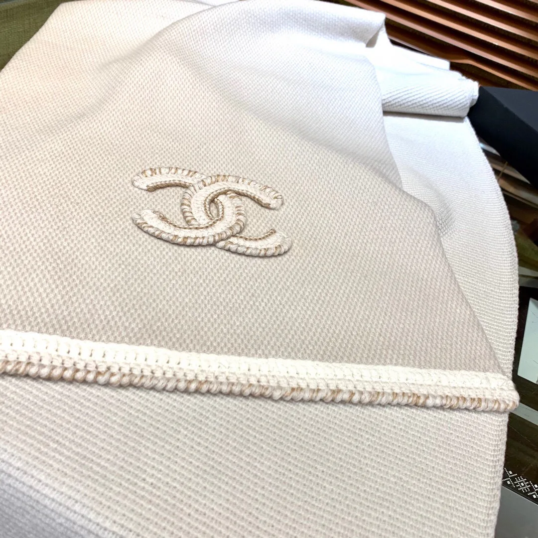 Шарфы Chanel 2478568