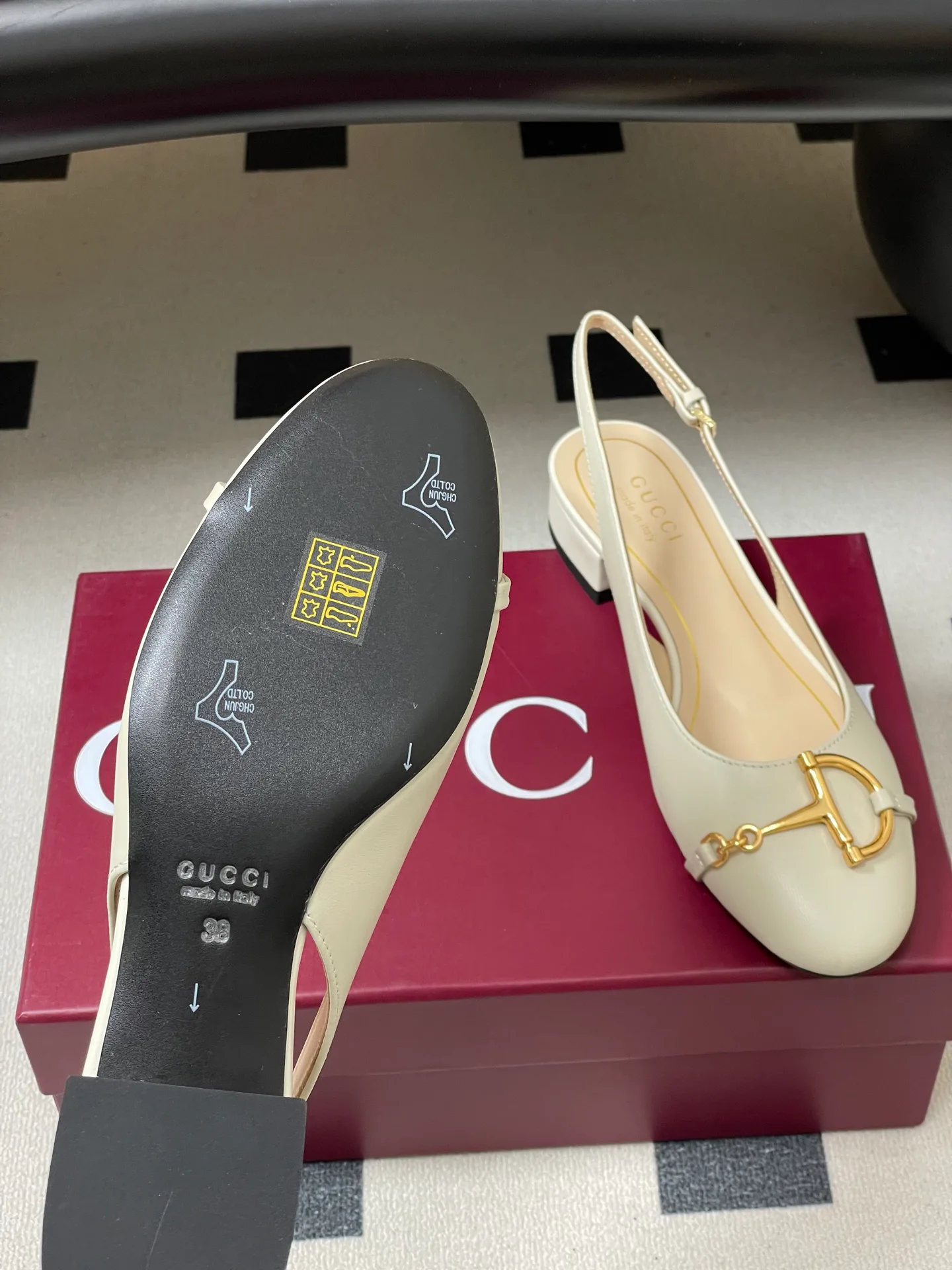 Туфли Женские Gucci 878973