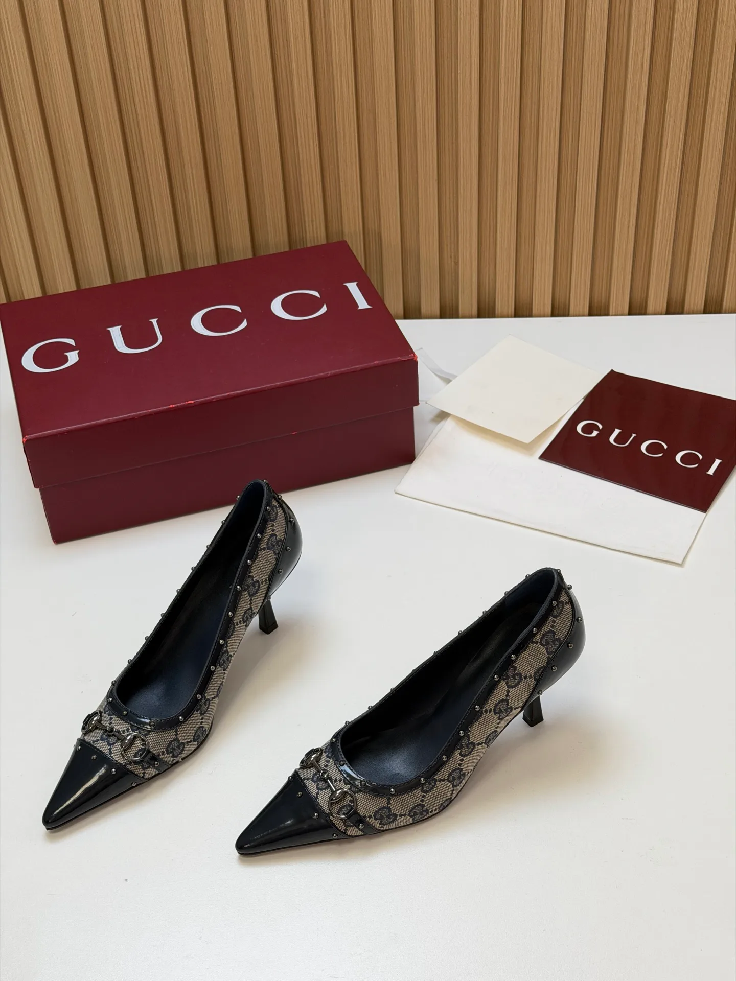 Туфли Женские Gucci 17631697
