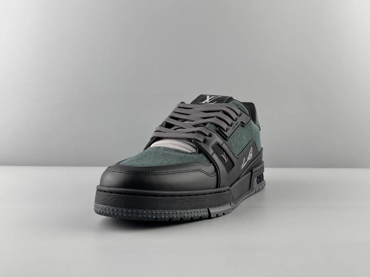 Кроссовки Мужские Louis Vuitton 1851319