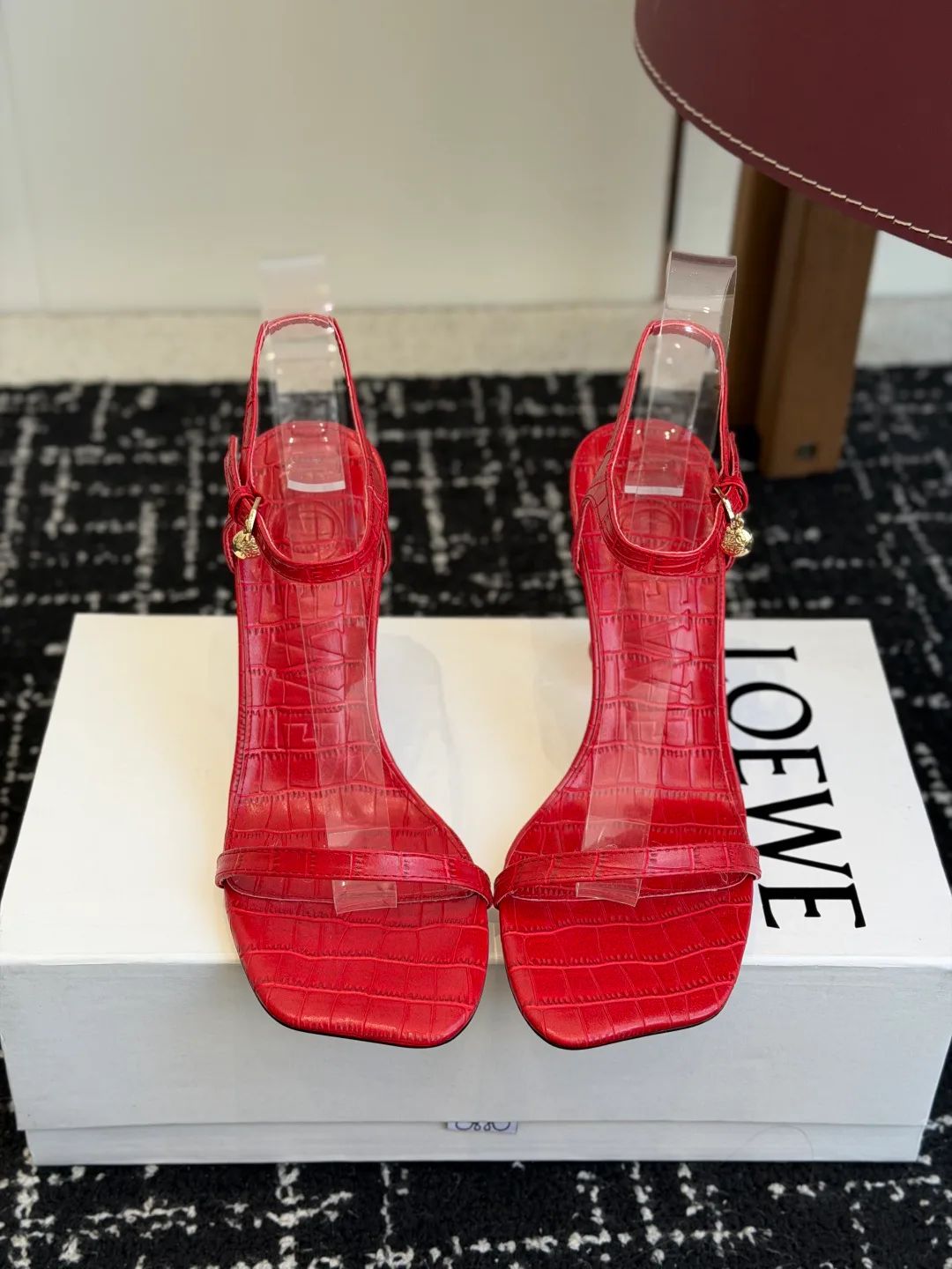 Босоножки Женские Loewe 20152412