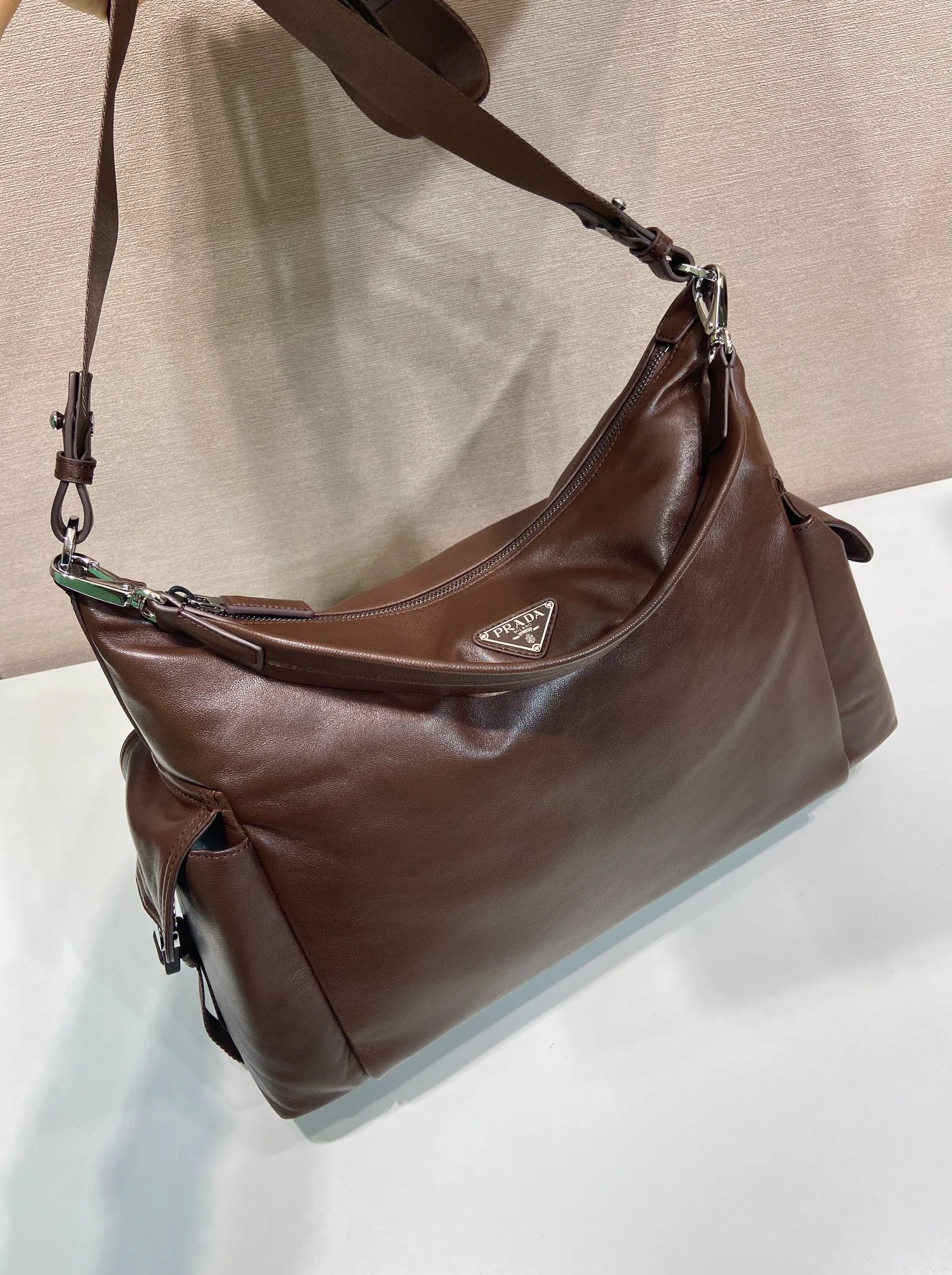 Сумки На Ремне Женские Prada 11627383