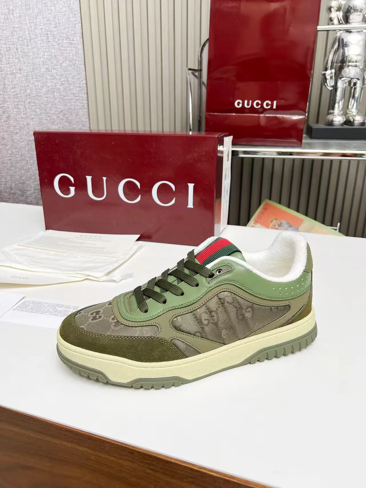 Кроссовки Мужские Gucci 17620383