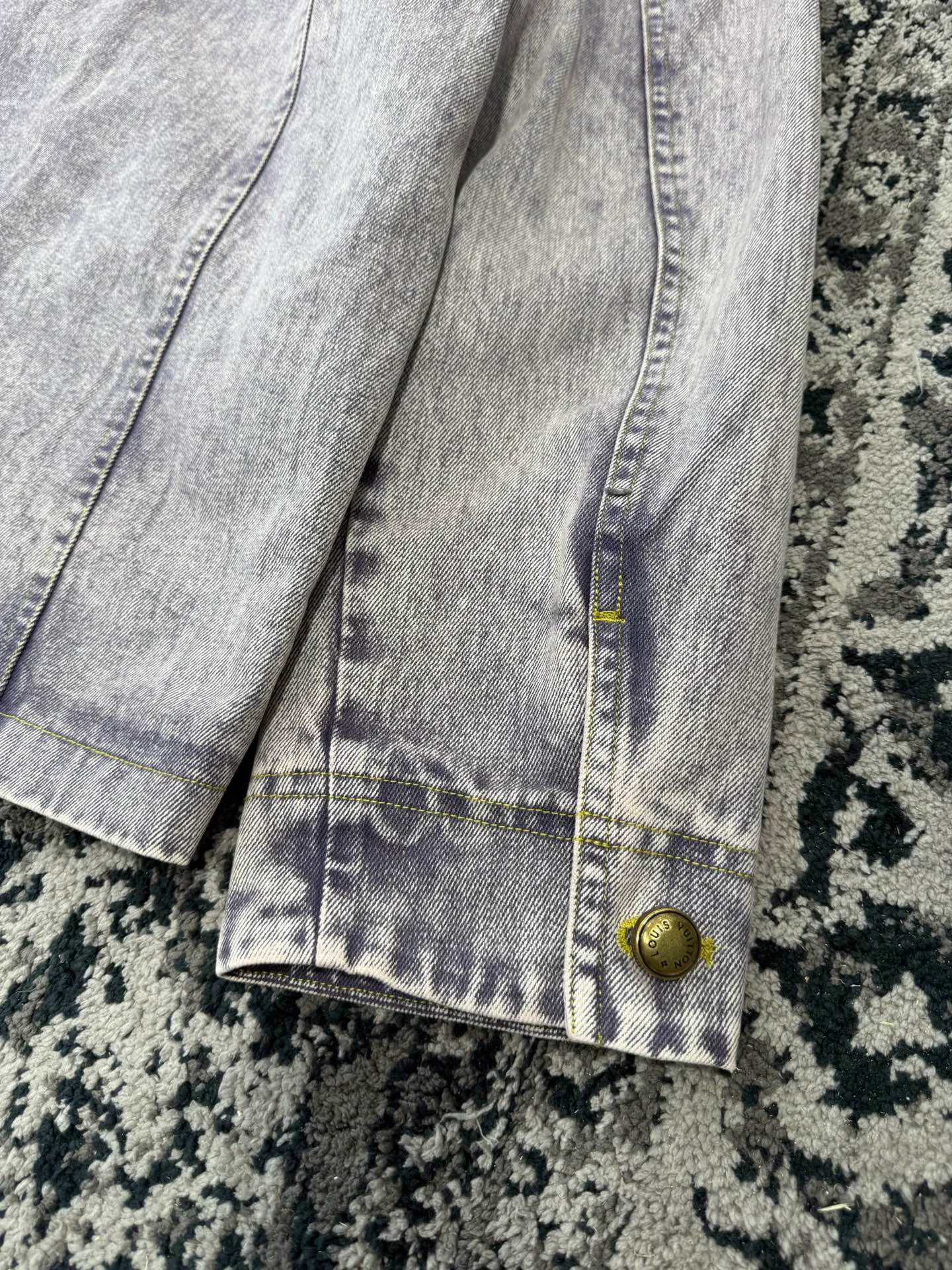 Куртки И Пуховики Мужские Louis Vuitton 11068256