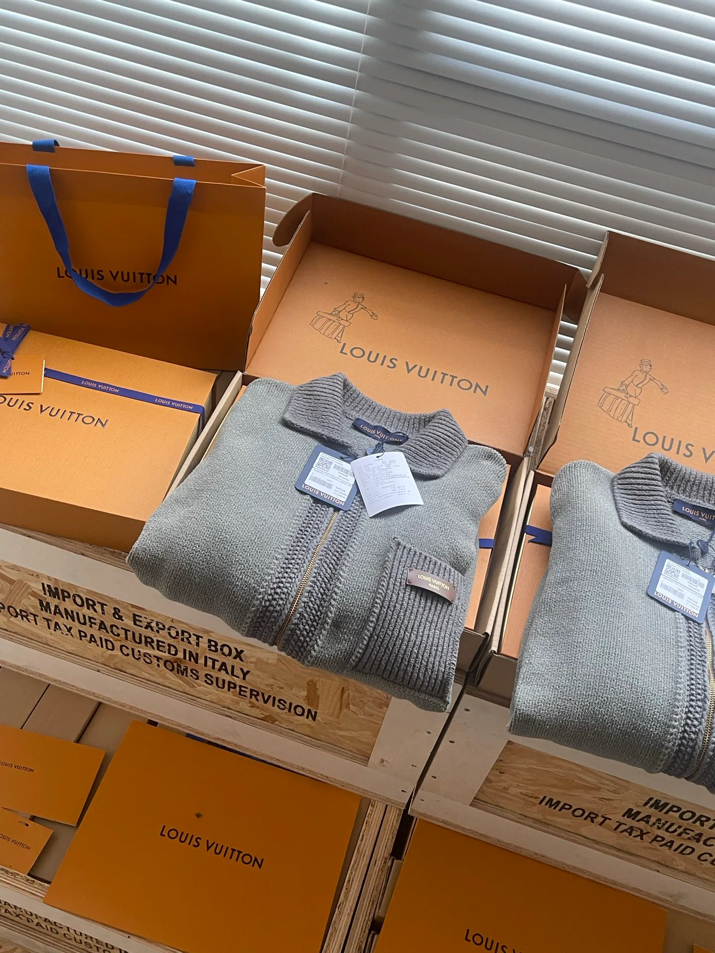 Джемперы И Свитеры Мужские Louis Vuitton 18414066