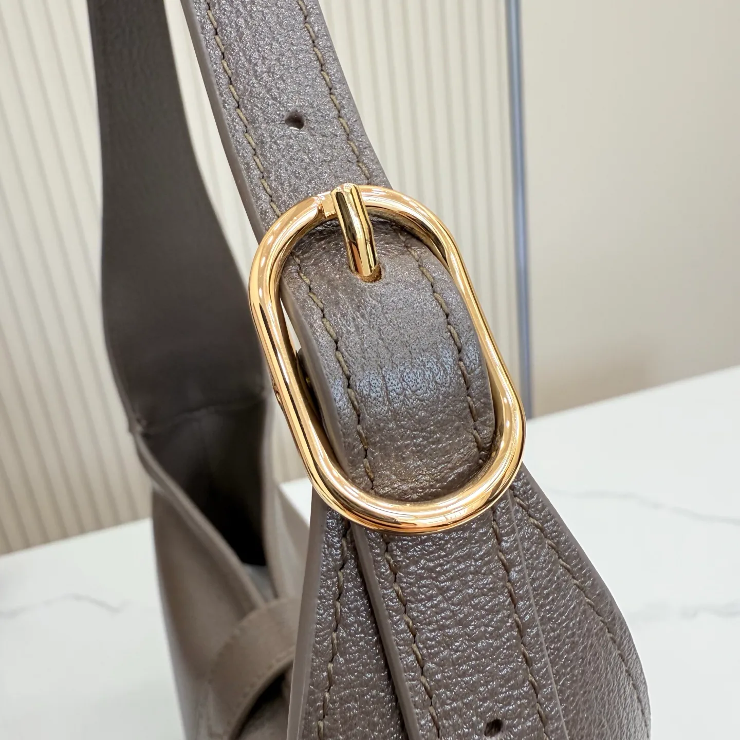 Классические Сумки Женские Gucci 17574145