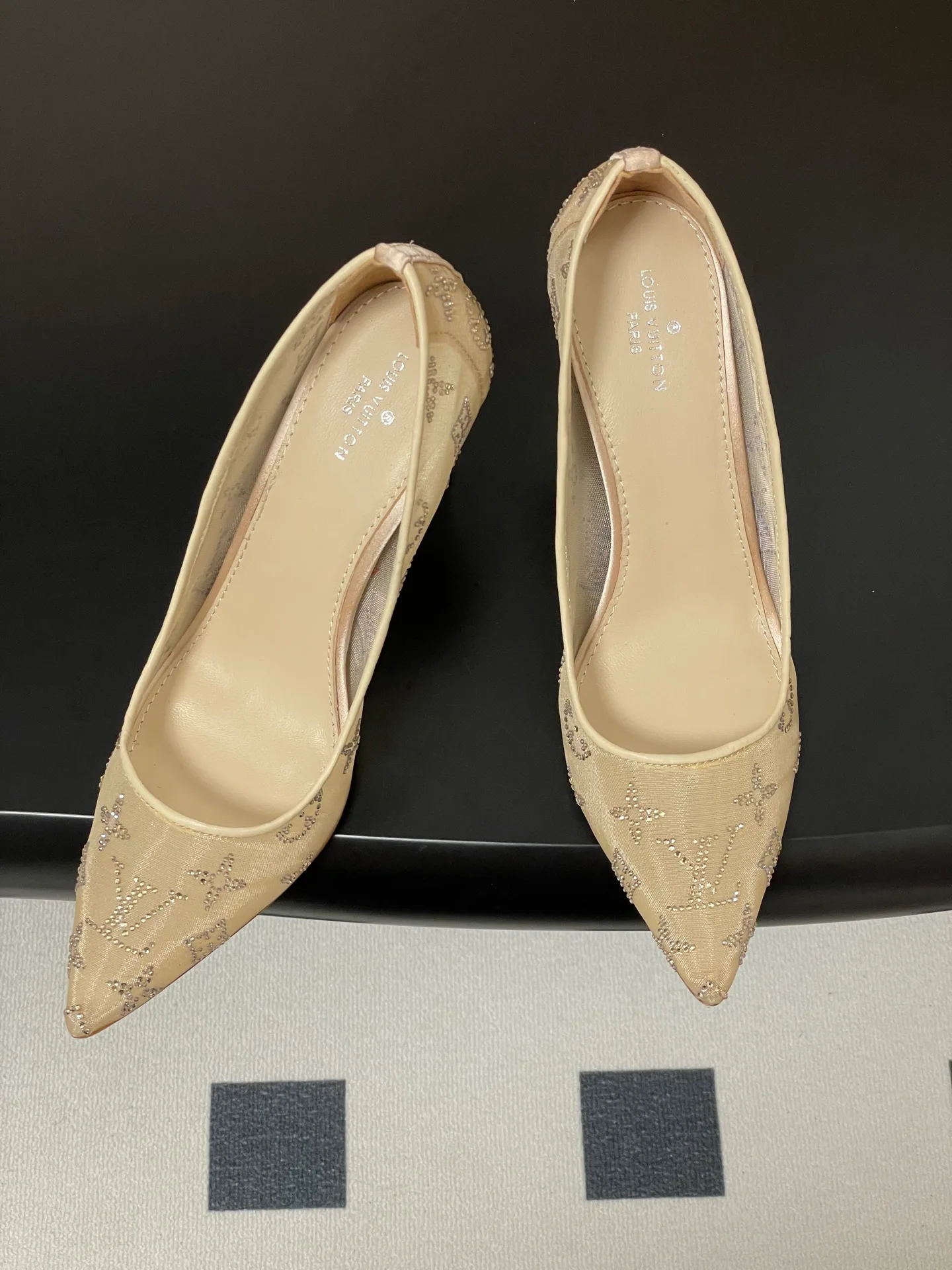 Туфли Женские Louis Vuitton 138999