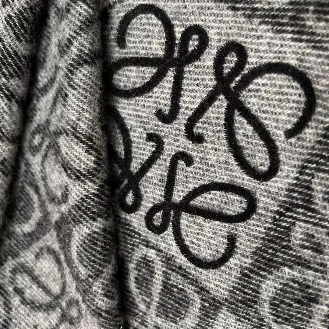 Шарфы Loewe 1248236