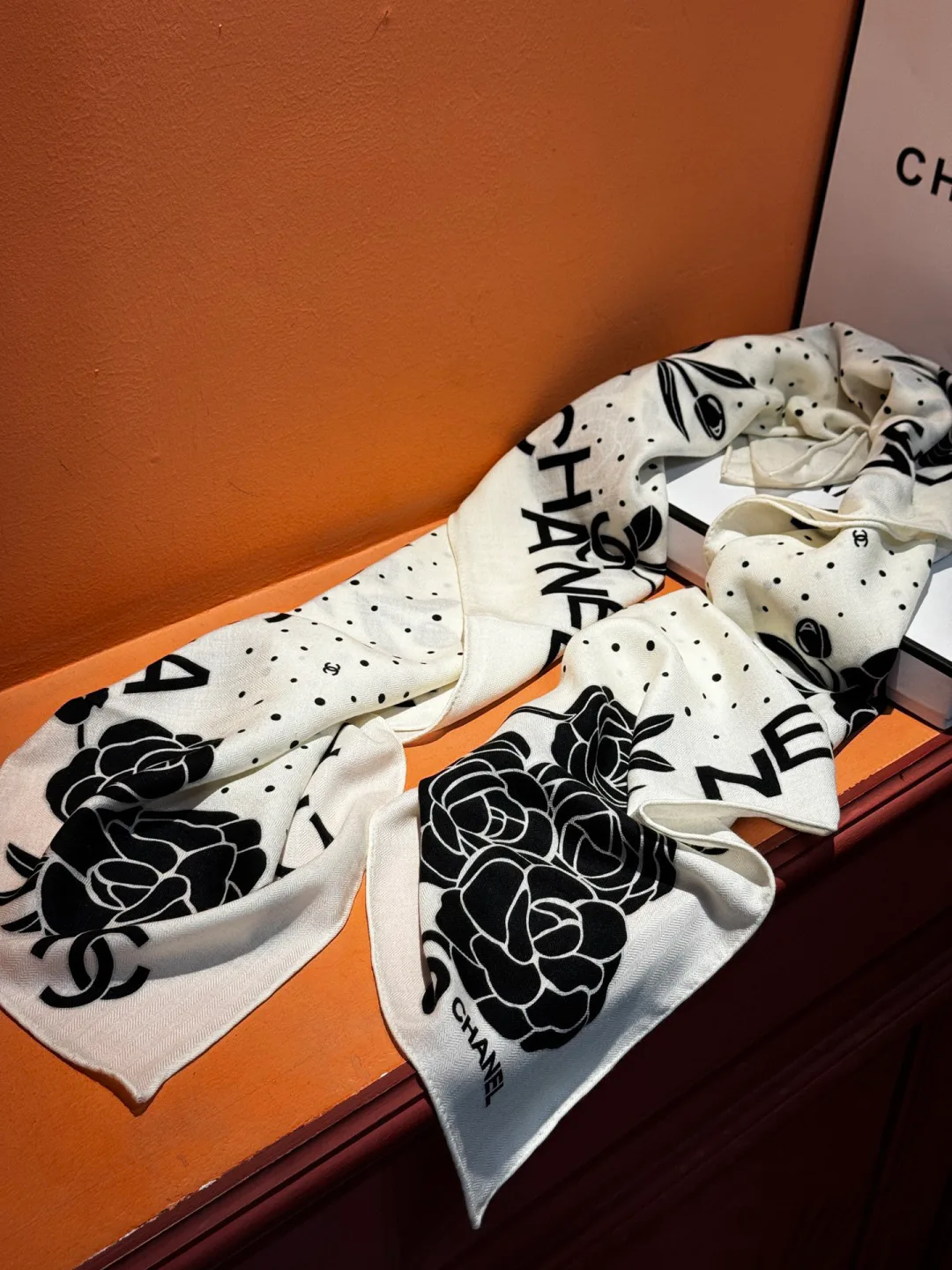 Платки Chanel 10807114