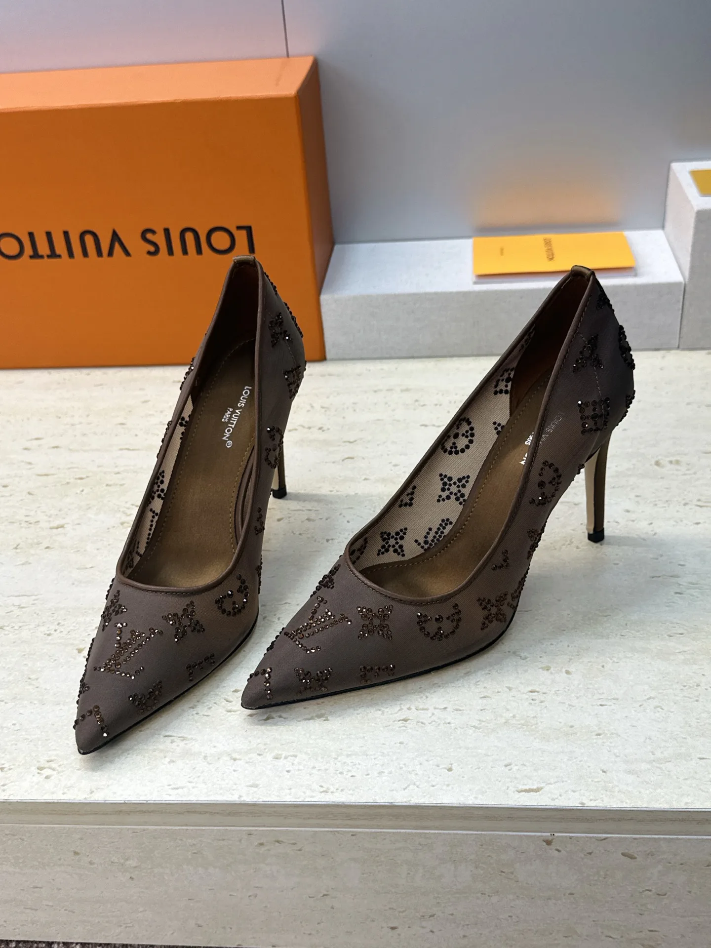 Туфли Женские Louis Vuitton 13346482