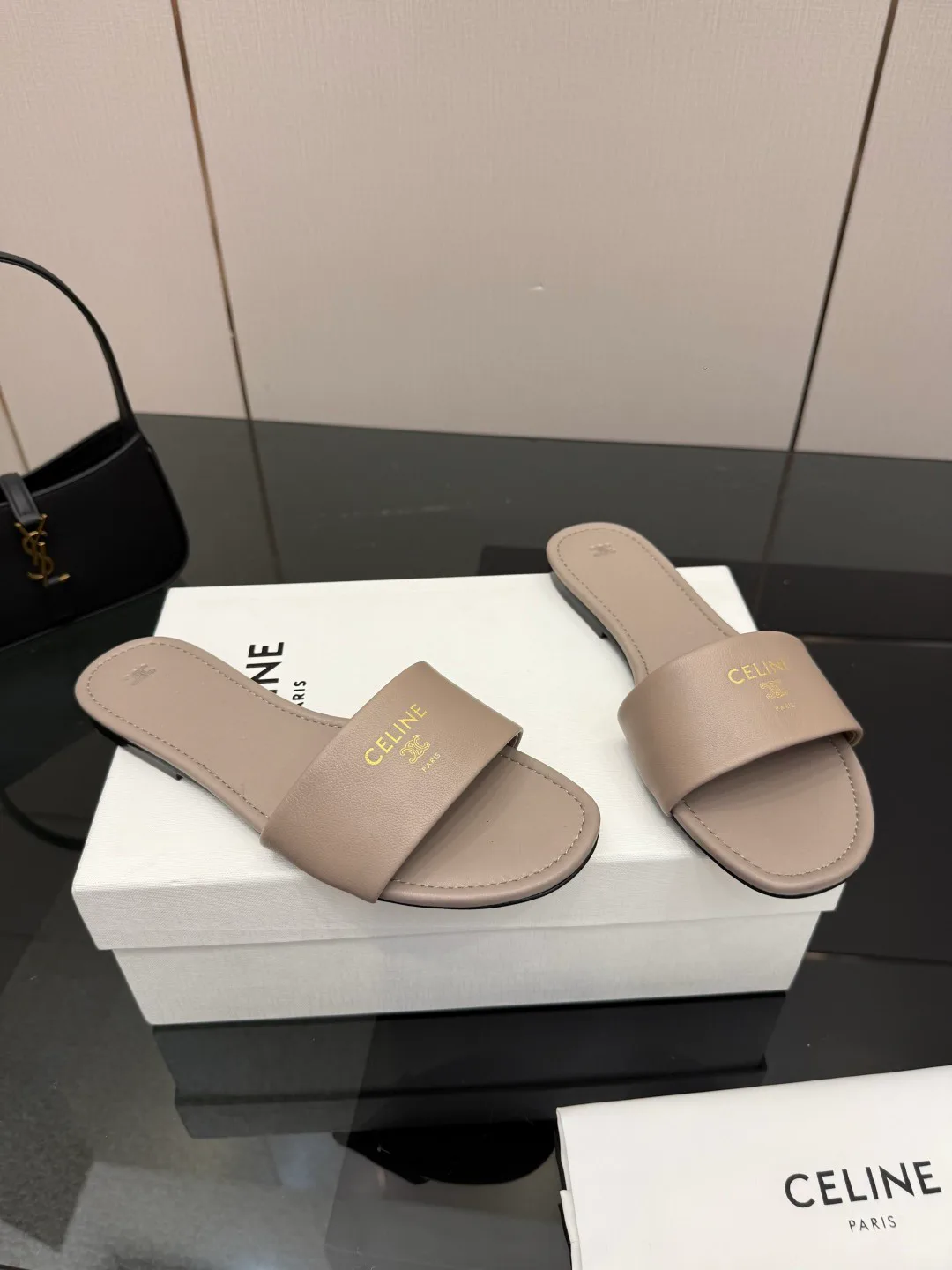Сандалии Женские Celine 11682327