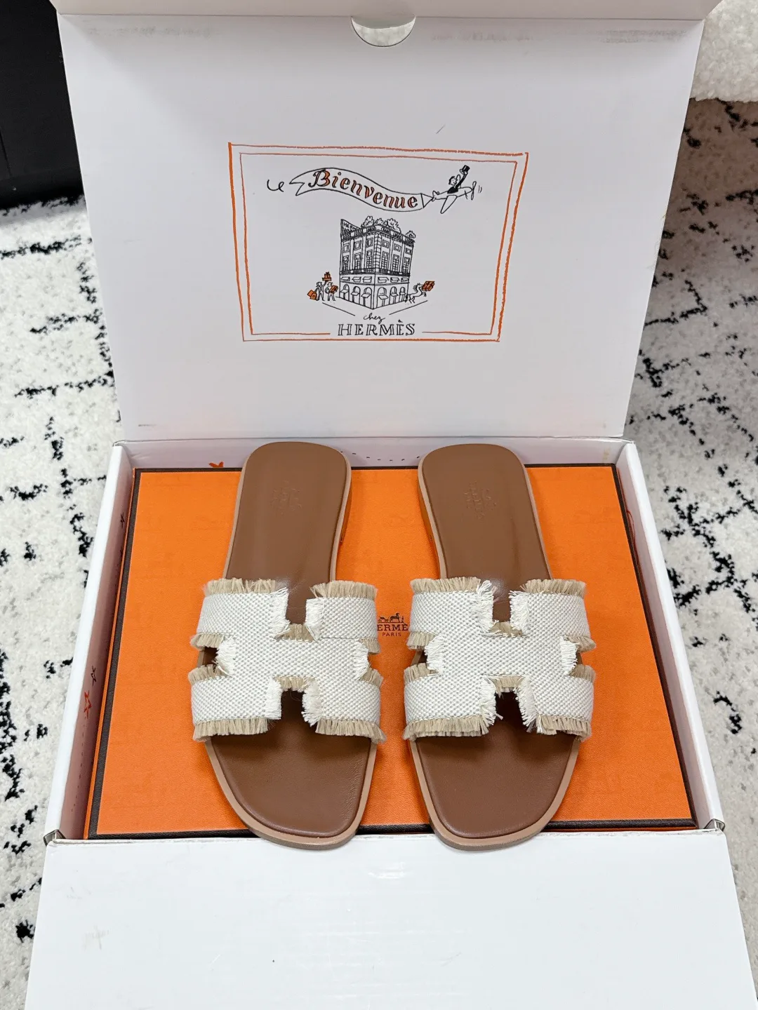 Шлепанцы Женские Hermes 814526