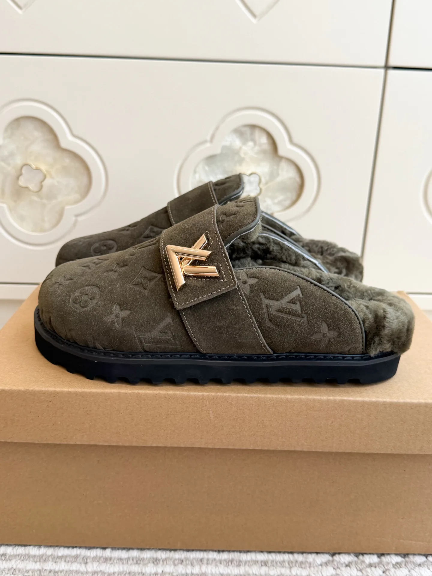 Мюли И Сабо Женские Louis Vuitton 19780117