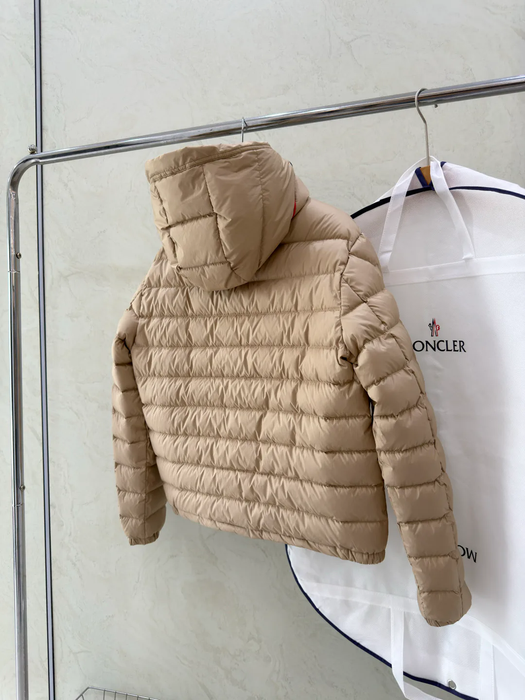 Куртки И Пуховики Женские Moncler 18690095