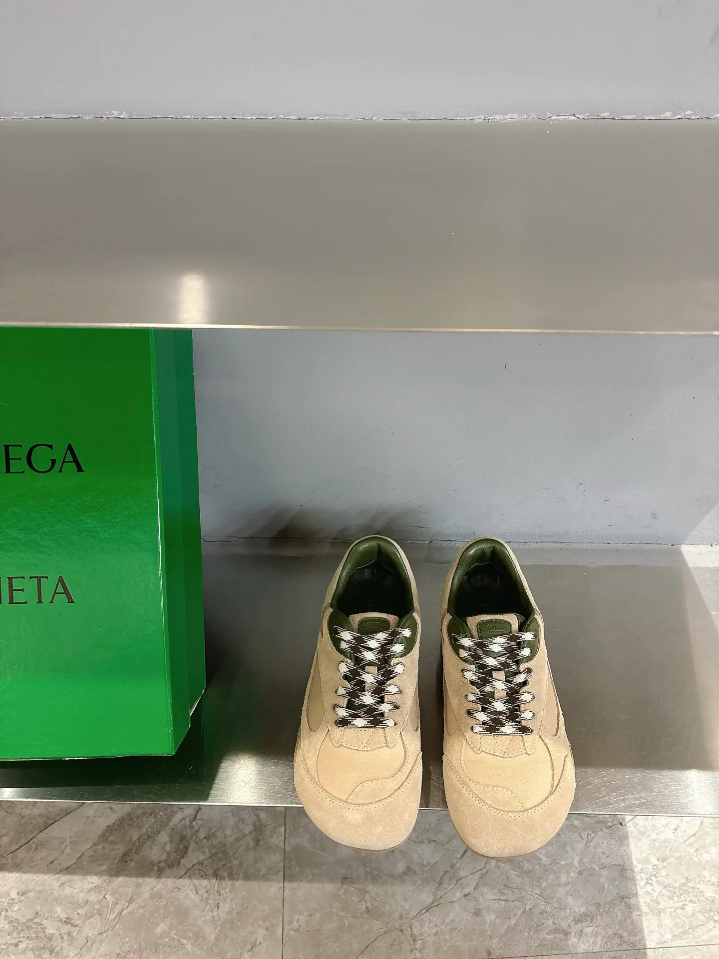 Кроссовки Женские Bottega Veneta 462700