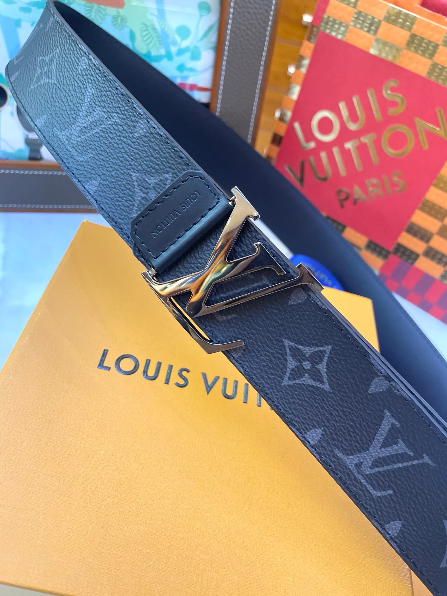 Ремни Louis Vuitton 10010353