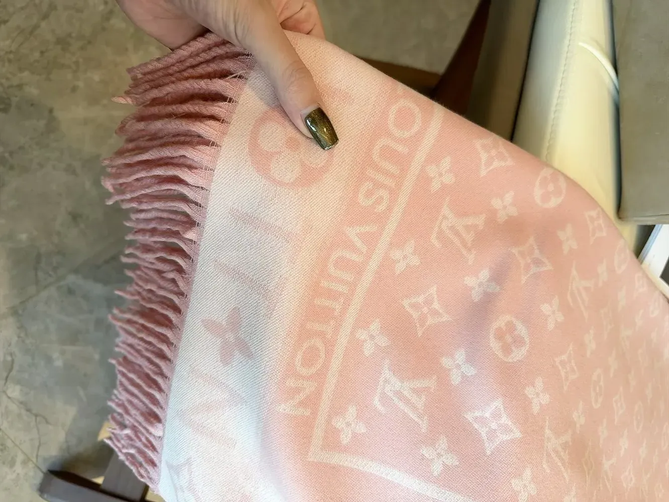 Шарфы Louis Vuitton 153799