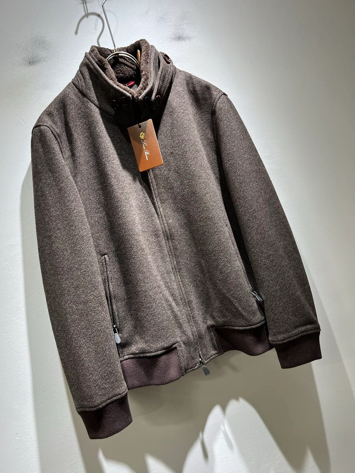 Куртки И Пуховики Мужские Loro Piana 688296